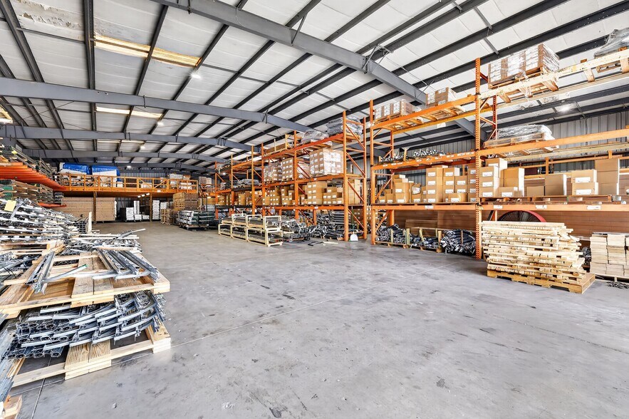 More Photos Of 722 Duck Lake Rd, Lady Lake Industrial For Sale