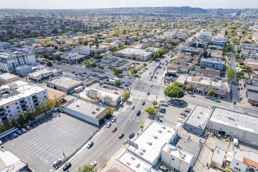 More Photos Of 1248 S Fairfax Ave, Los Angeles Light Manufacturing For Sale
