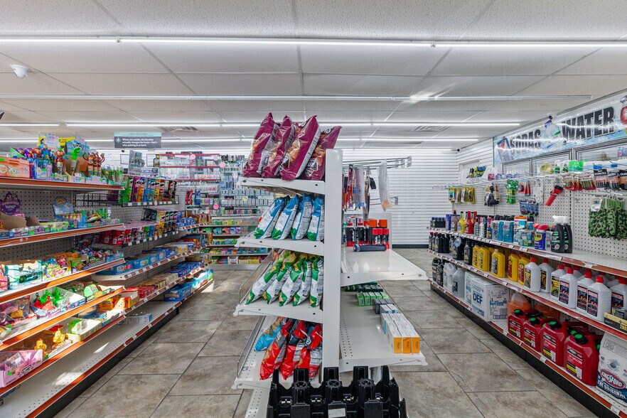 More Photos Of 741 N Cedar Crest Blvd, Allentown Service Station For Sale