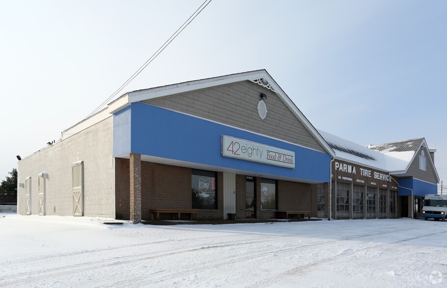 More Photos Of 1145-1157 Pearl Rd, Brunswick General Retail For Lease