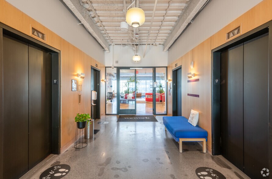 More Photos Of 33 Arch St, Boston Coworking Space