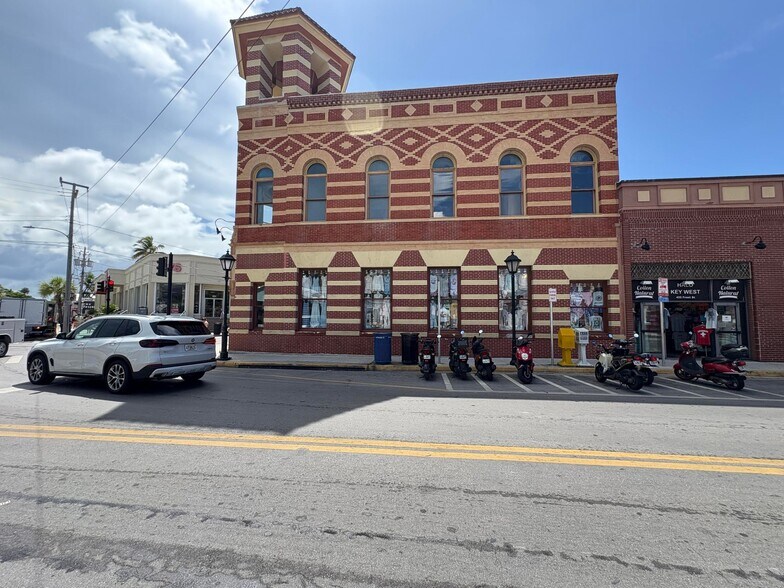 More Photos Of 100 Duval St, Key West General Retail For Lease