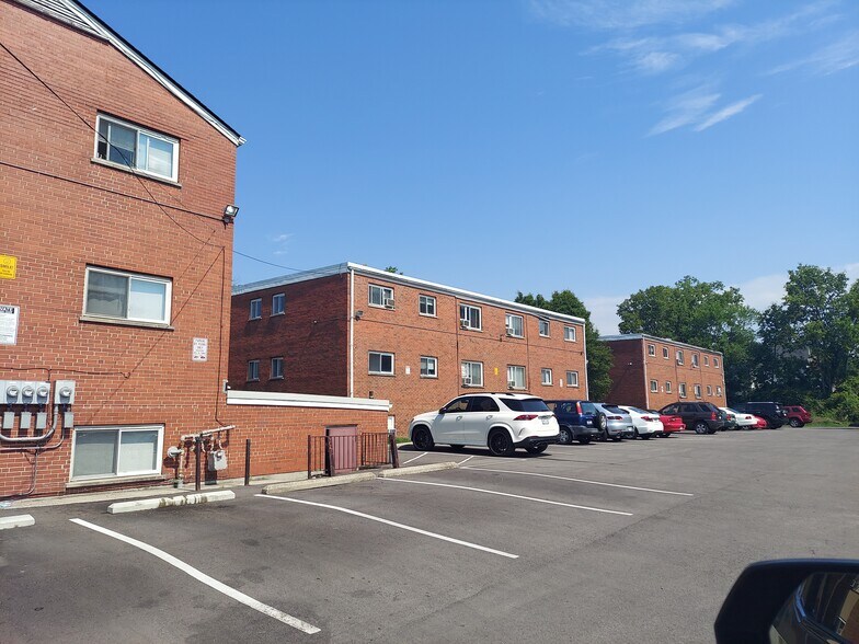 More Photos Of , Cincinnati Multifamily For Sale