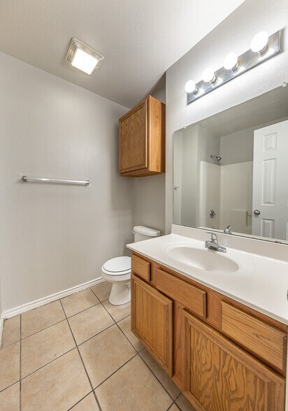 More Photos Of 602 N Belmont, Lubbock Apartments For Sale