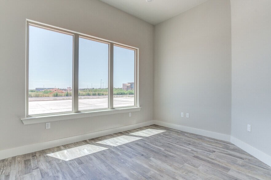 More Photos Of 3214 140th st, Lubbock Medical For Sale