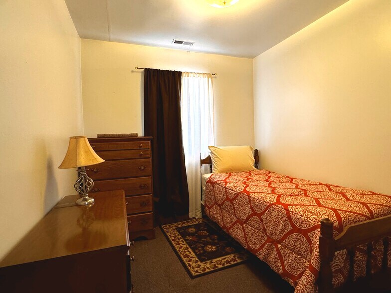 More Photos Of 218 Ridge St, Charlottesville Specialty For Sale