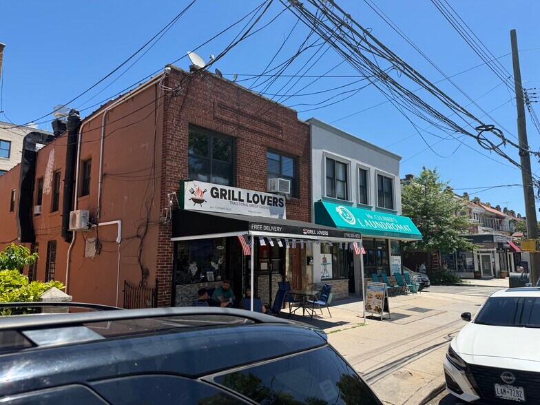 More Photos Of 2417 Ditmars Blvd, Astoria Storefront Retail Residential For Lease