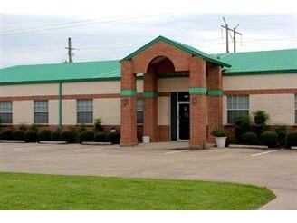 More Photos Of 451 Landing Blvd, League City Office For Sale