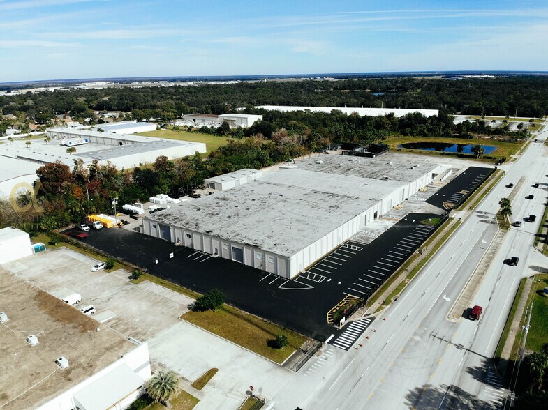More Photos Of 1770 E Lake Mary Blvd, Sanford Warehouse For Sale