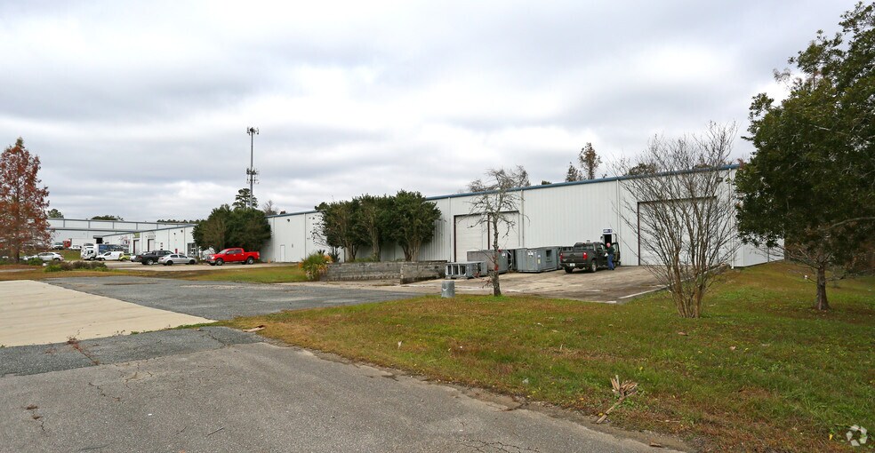 More Photos Of 499 Capital Cir SW, Tallahassee Warehouse For Sale