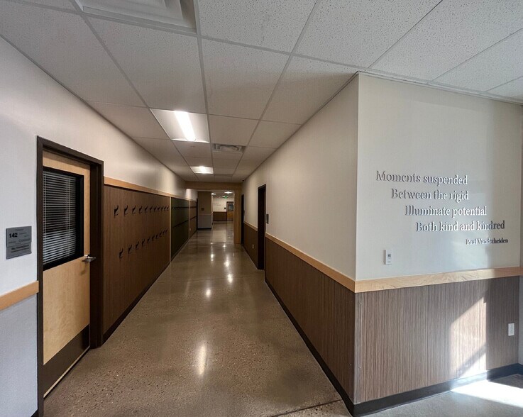More Photos Of 7640 Westgate Dr, Windsor Office For Sale