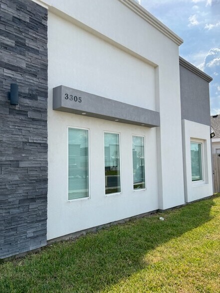 More Photos Of 3305 Frio Ave, McAllen Apartments For Sale