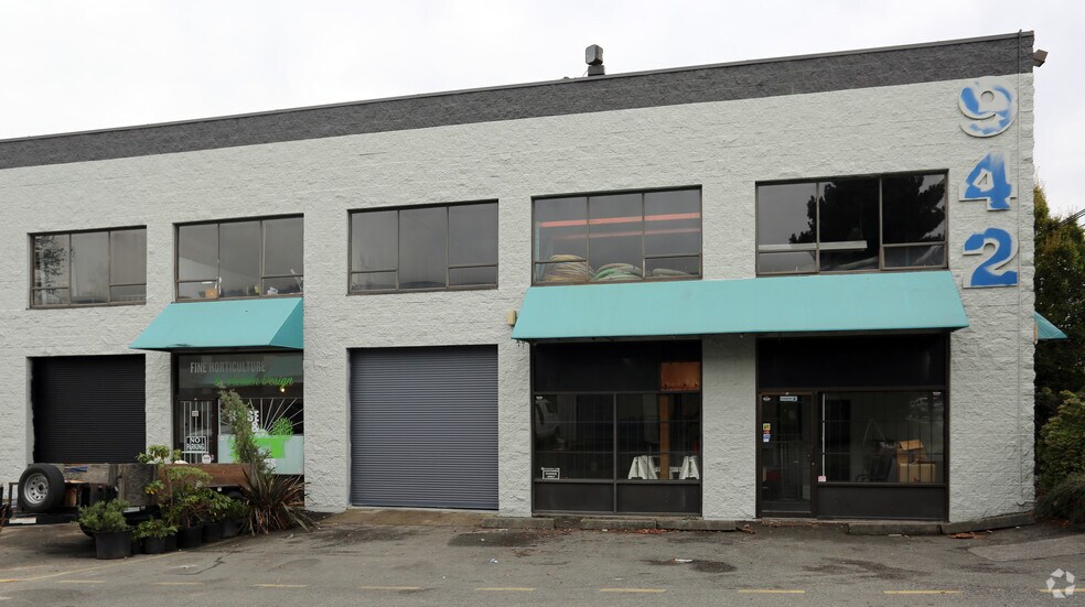 Primary Photo Of 942 SW Marine Dr, Vancouver Research And Development For Lease