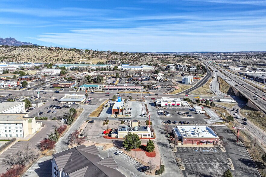 More Photos Of 511 Garden of the Gods Rd, Colorado Springs Fast Food For Sale