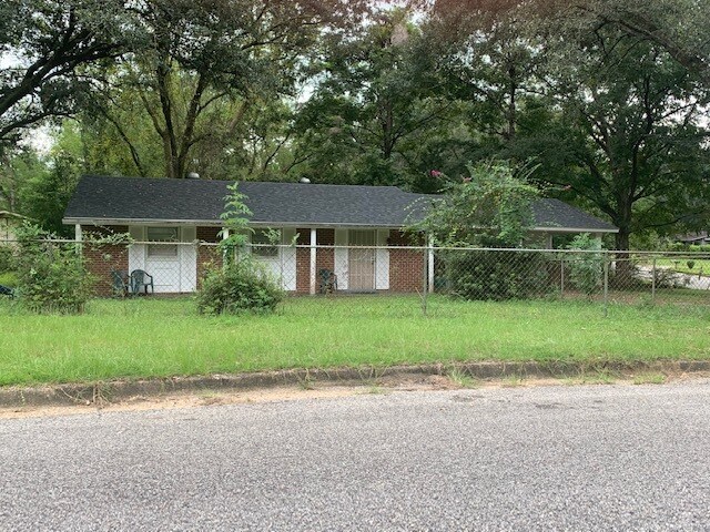 More Photos Of Downtown, Mobile Specialty For Sale