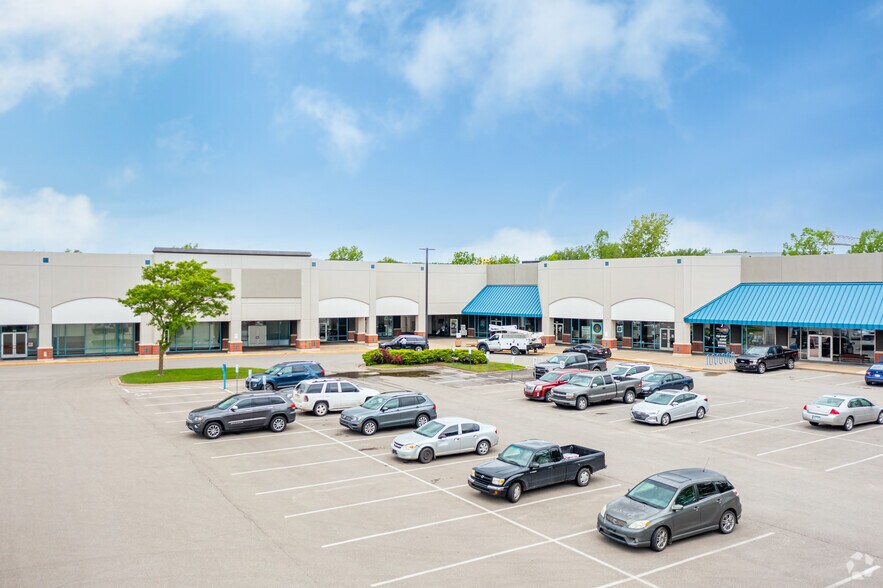 More Photos Of 1025 N 3rd St, Lawrence General Retail For Lease