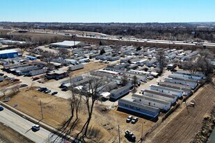 More Photos Of 6363 Grover St, Omaha Coworking Space