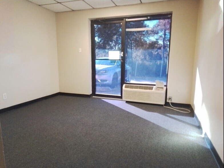 More Photos Of 1000 Harrison Ave, Arlington Unknown For Lease