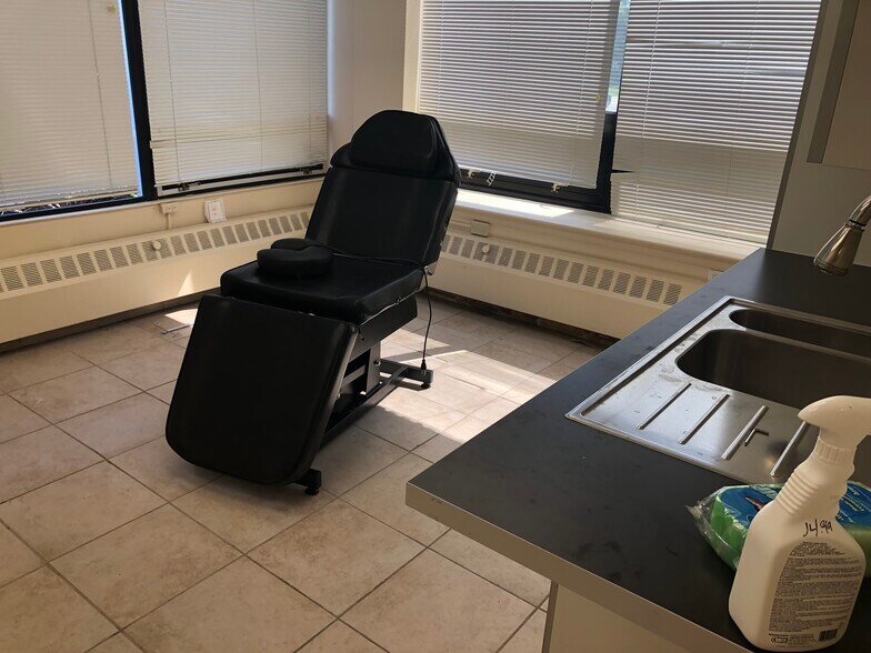 More Photos Of 600 Palisade Ave, Englewood Cliffs Office For Lease