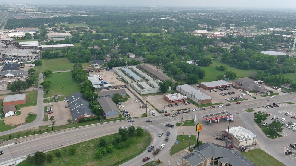 More Photos Of 591 Pinson Rd, Forney Self Storage For Sale