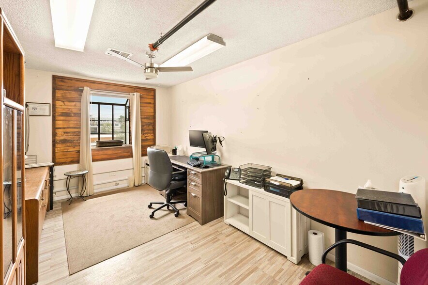 More Photos Of 313 W Bayaud Ave, Denver Warehouse For Lease