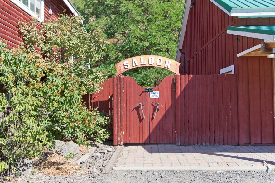 More Photos Of 18431 Hwy 410, Naches Restaurant For Sale