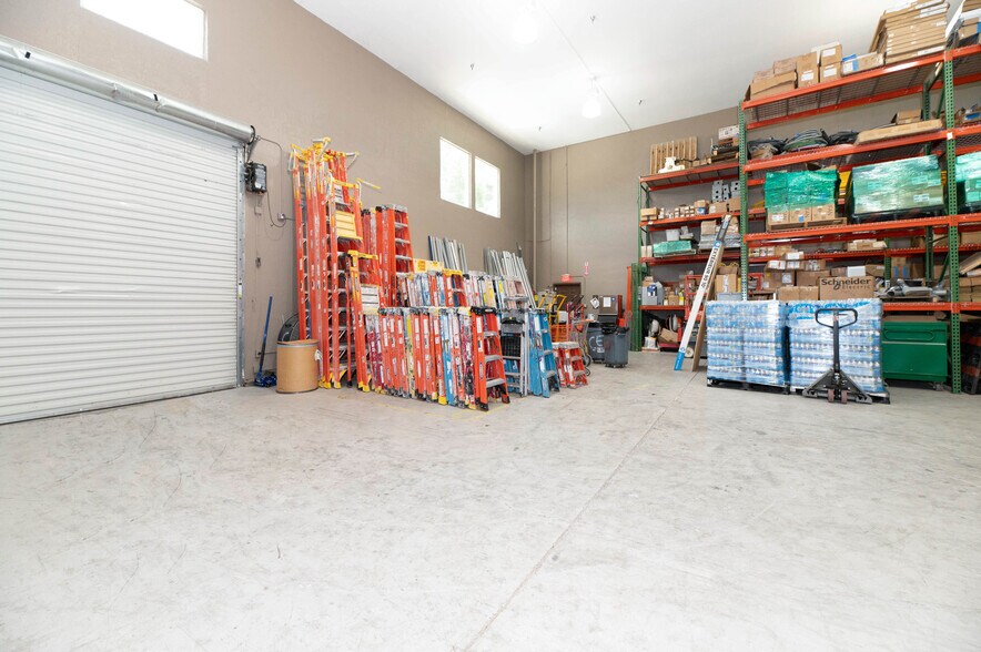 More Photos Of 531 S SR 434, Altamonte Springs Flex For Lease