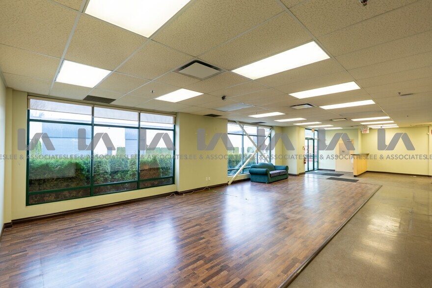 More Photos Of 18800-18806 96th Ave, Surrey Warehouse For Lease