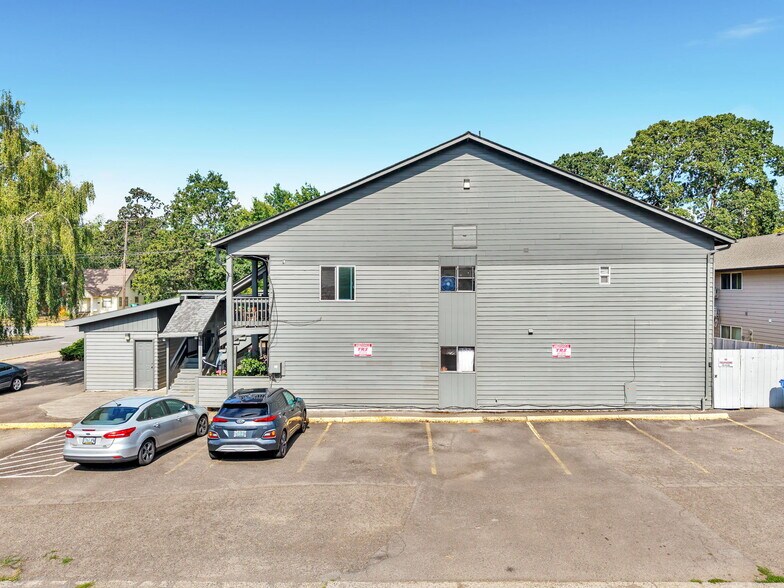 More Photos Of 1720-1738 Broadway St NE, Salem Apartments For Sale