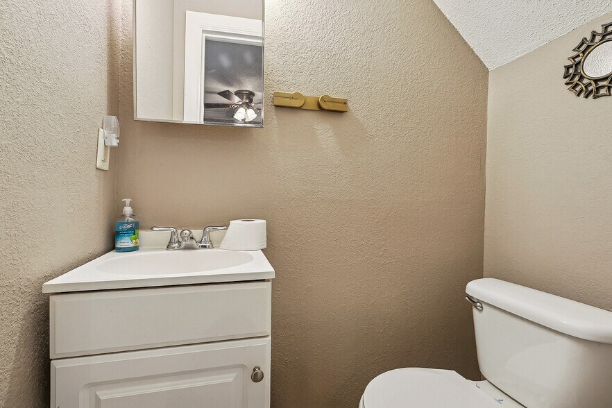 More Photos Of 7820 Means Ave, New Orleans Multifamily For Sale