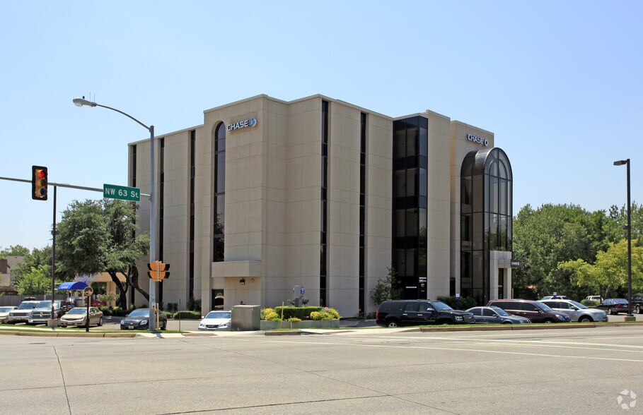 More Photos Of 1200 NW 63rd St, Oklahoma City Office For Lease