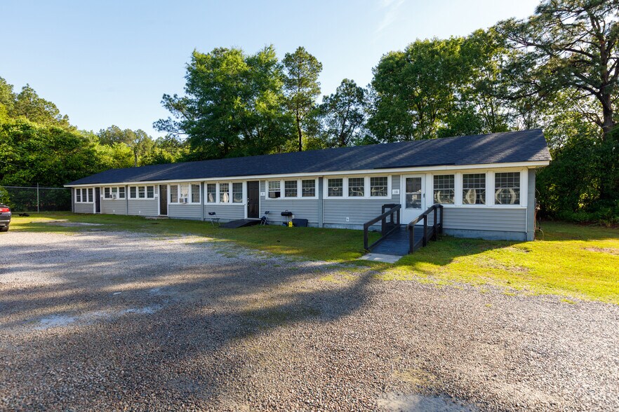 More Photos Of 157 Old Shaw Rd, Fayetteville Apartments For Sale