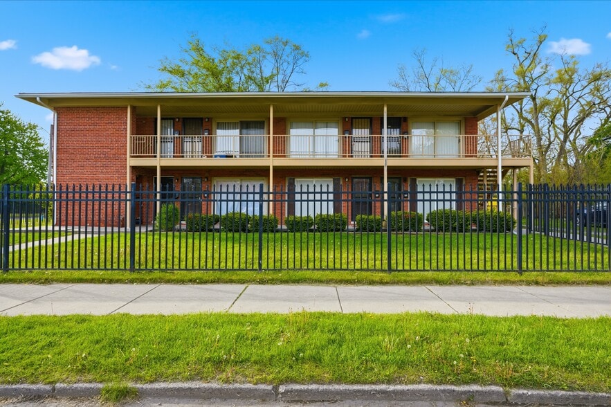Primary Photo Of 9439 Chalmers St, Detroit Apartments For Sale