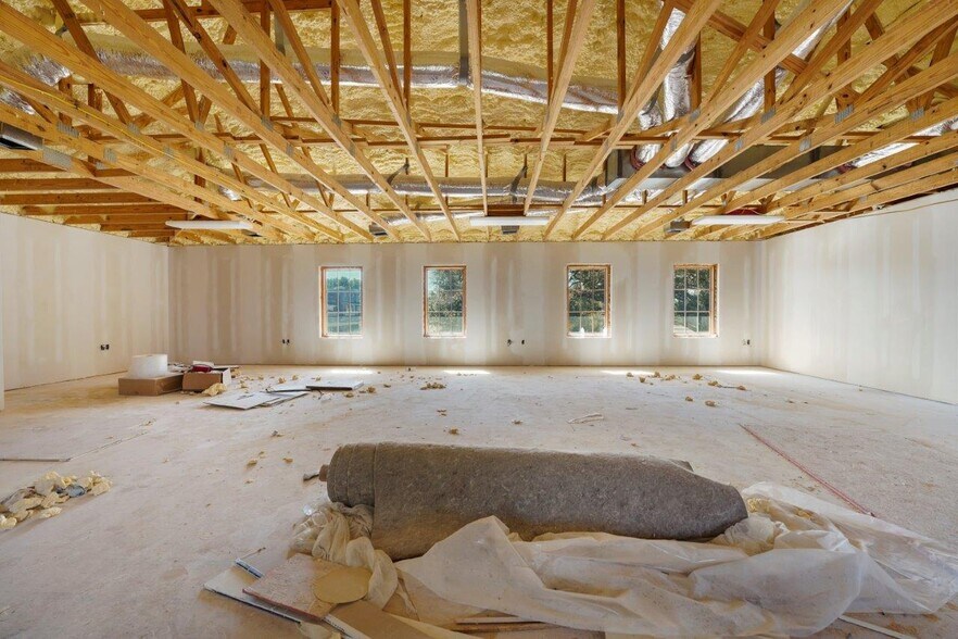 More Photos Of 5656 Nelson Rd, Lake Charles Unknown For Lease