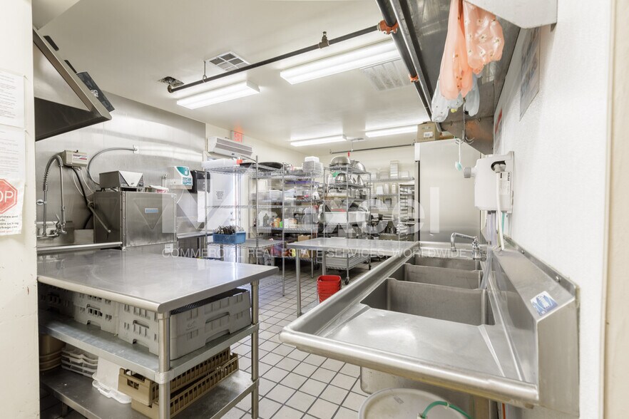 More Photos Of 210 S 100 E, Kanab Restaurant For Sale