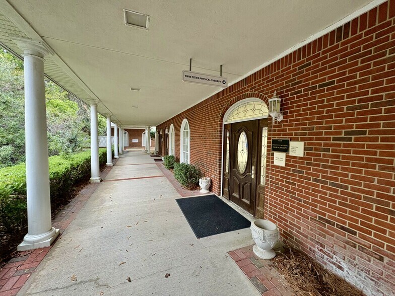 More Photos Of 550 Highway 85 N, Niceville Medical For Lease