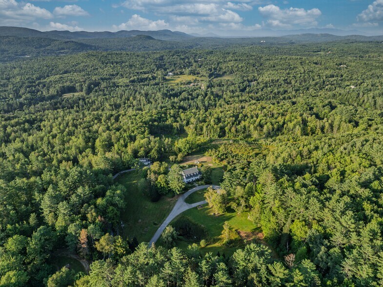More Photos Of 80 Guider Ln, Bethlehem Hotel For Sale