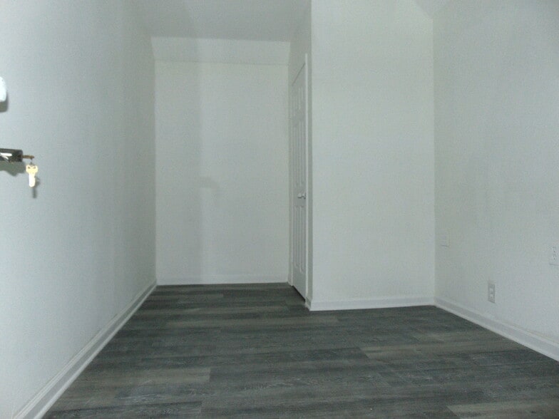 More Photos Of 6277 Memorial Dr, Stone Mountain Medical For Sale