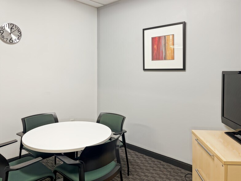 More Photos Of 99 Hudson St, New York Coworking Space