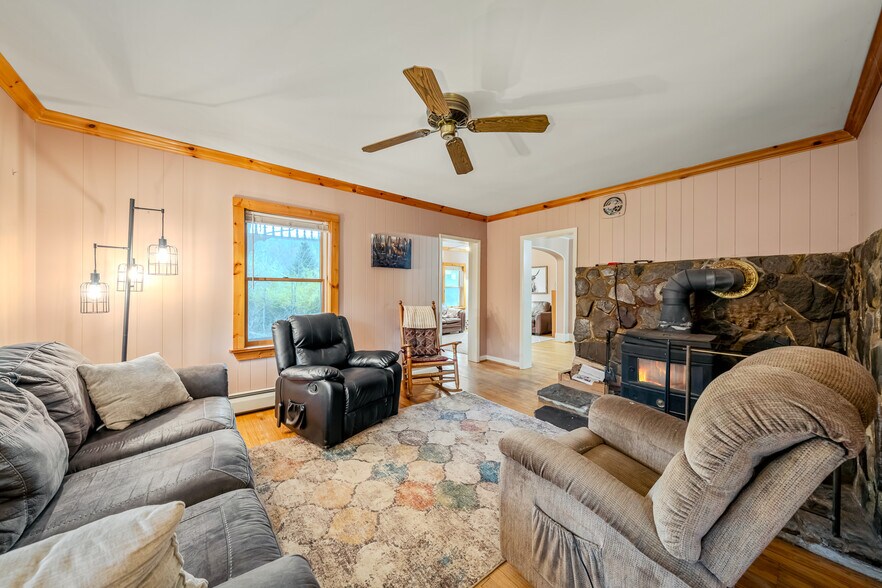 More Photos Of 228 Huntington Creek Rd, Sweet Valley Land For Sale