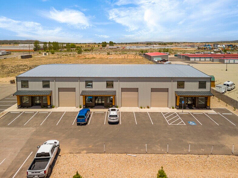 More Photos Of 336 N 3325 W, Cedar City General Retail For Lease