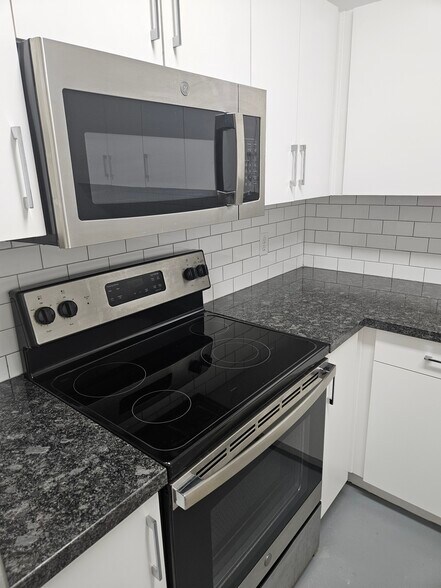 More Photos Of 3625 N 16th St, Phoenix Apartments For Sale