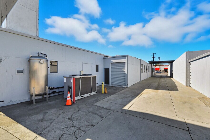 More Photos Of 1170 N 5th St, San Jose Manufacturing For Sale