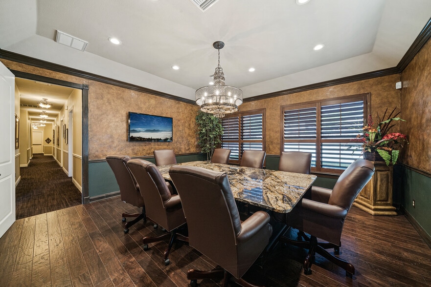 More Photos Of 12703 Spectrum Dr, San Antonio Loft Creative Space For Sale