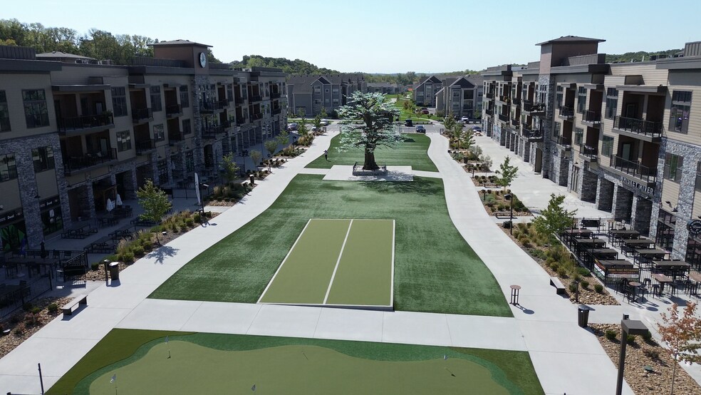 More Photos Of 15325 Old Town Dr, Parkville Apartments For Lease