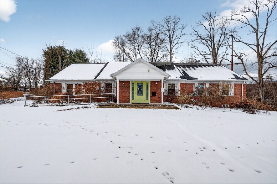 Primary Photo Of 301 Hurley Ave, Kingston Office For Sale