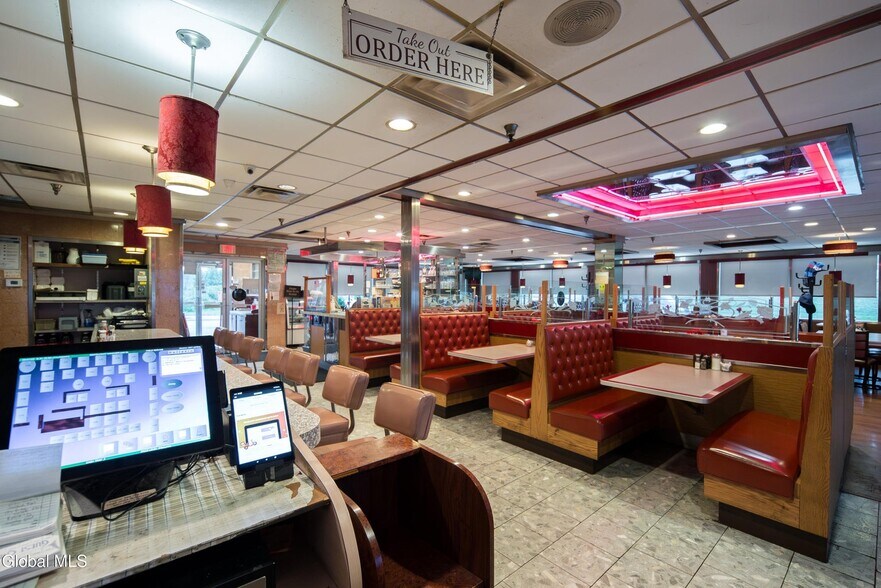 More Photos Of 855 Hoosick St, Troy Restaurant For Sale