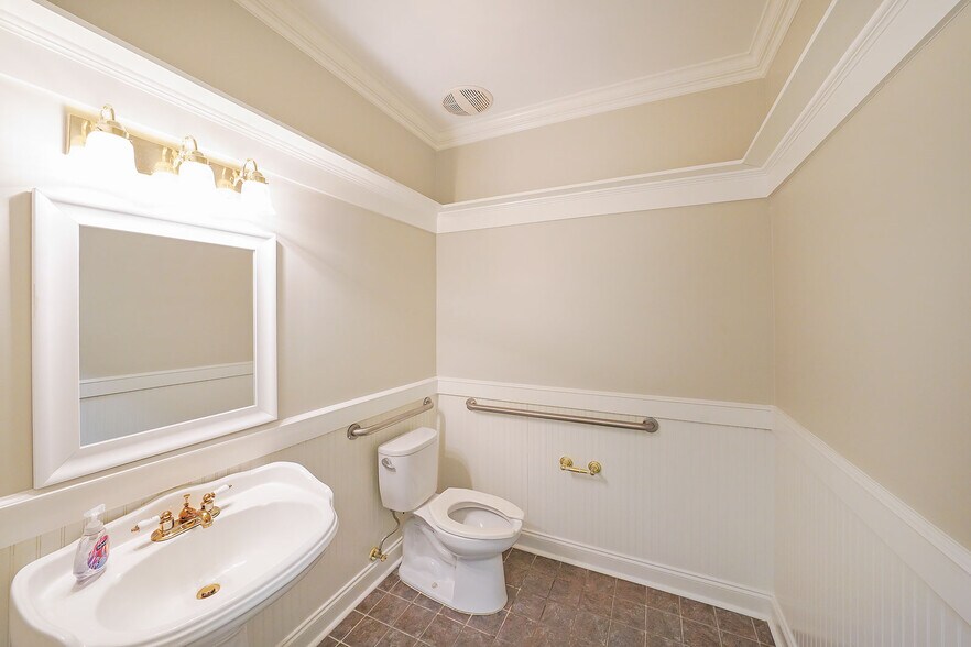 More Photos Of , Kennesaw Office For Sale