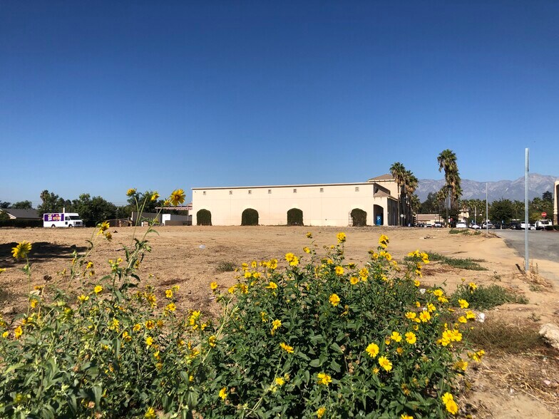 More Photos Of 2554 S Vineyard Ave, Ontario Land For Lease