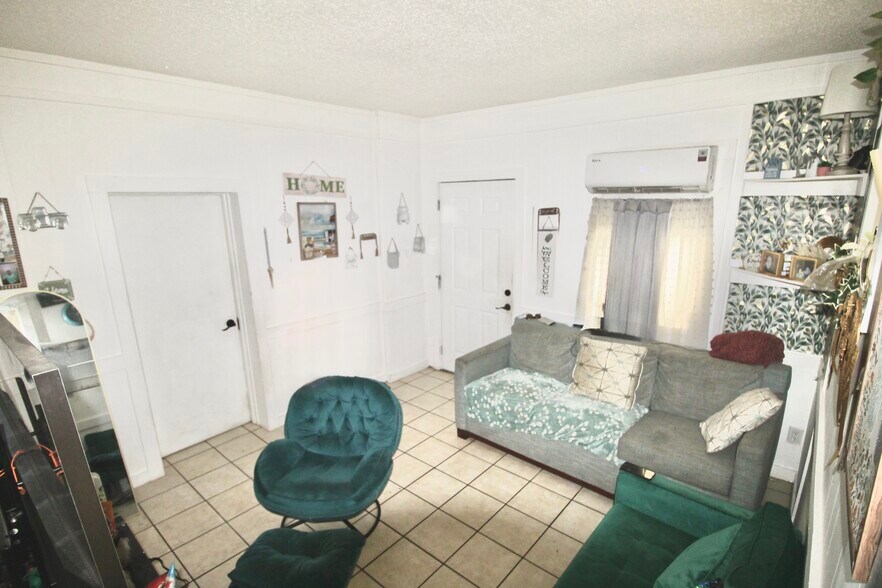 More Photos Of 610 Dundee Rd, Dundee Apartments For Sale